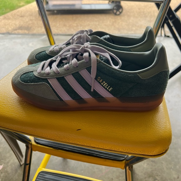 Adidas Original Gazelle Shoes size M8/W9.5 NWOT - Picture 6 of 13